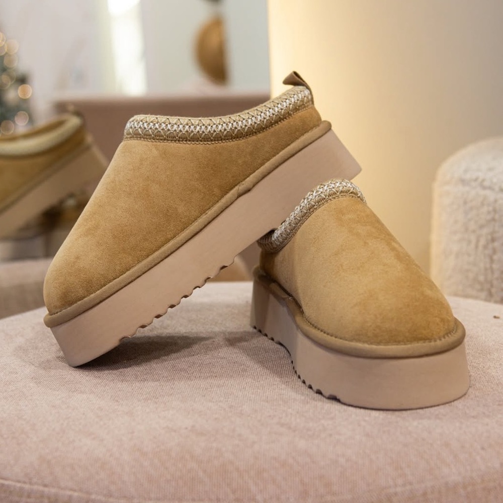 Yellowbox The Hardy Platform Shoe